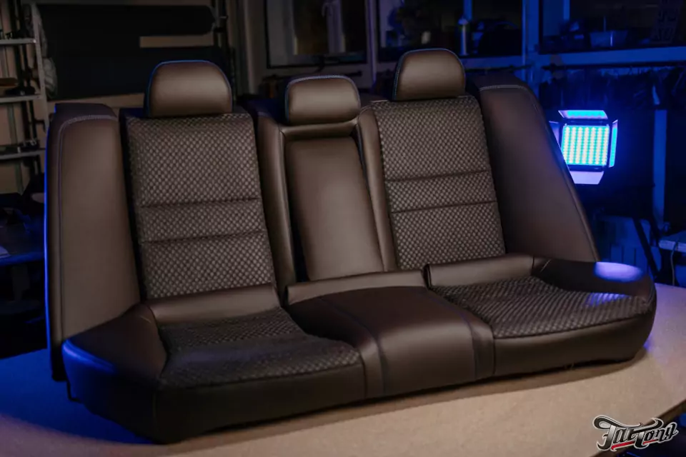Перетяжка сидений Recaro для Honda Accord 7 в кожу и алькантару с плетением в стиле Bottega Veneta!